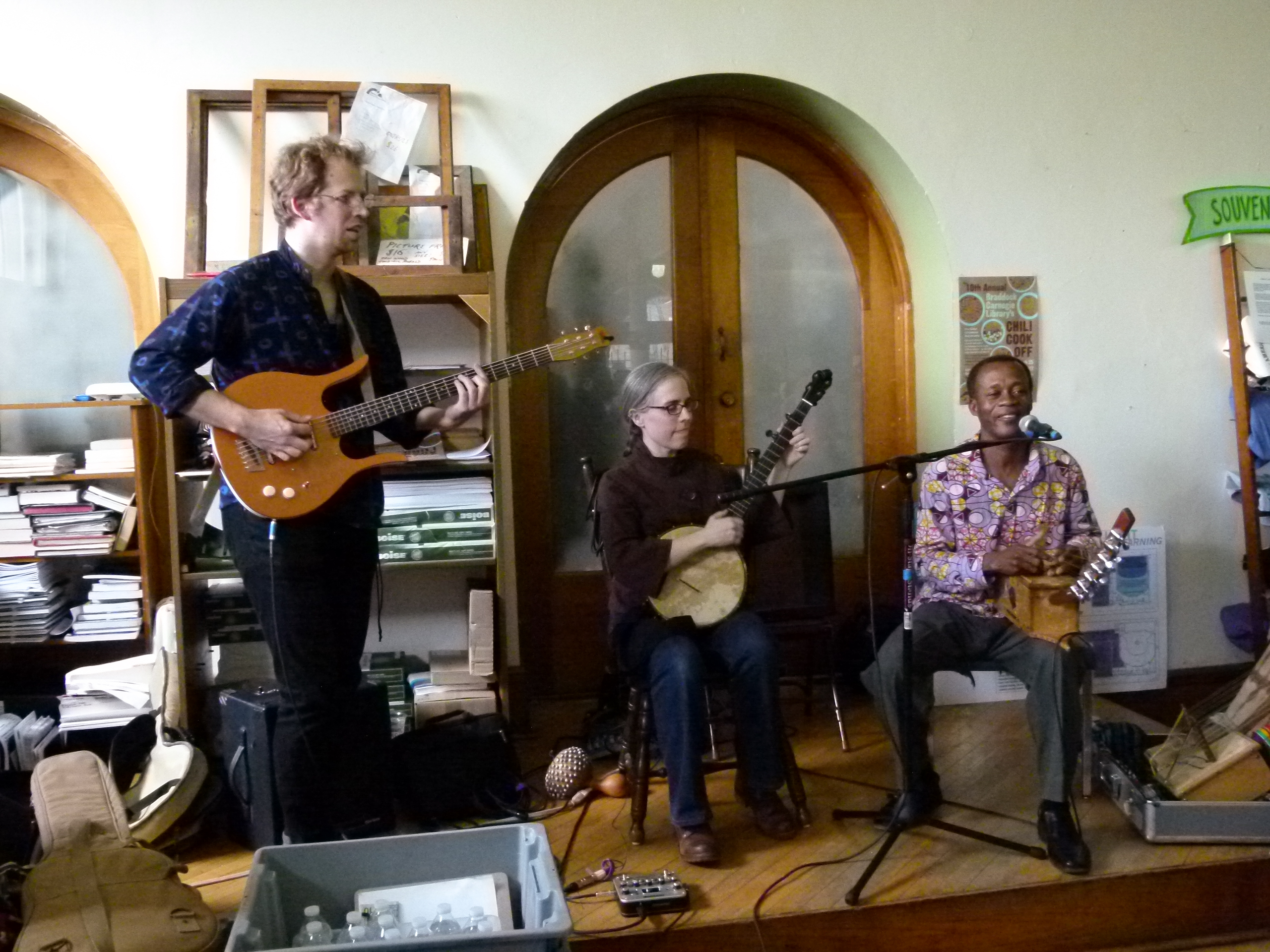 Live music was provided by (l. to r.) Colter Harper, Emily Pinkerton, and Osei Korankye.