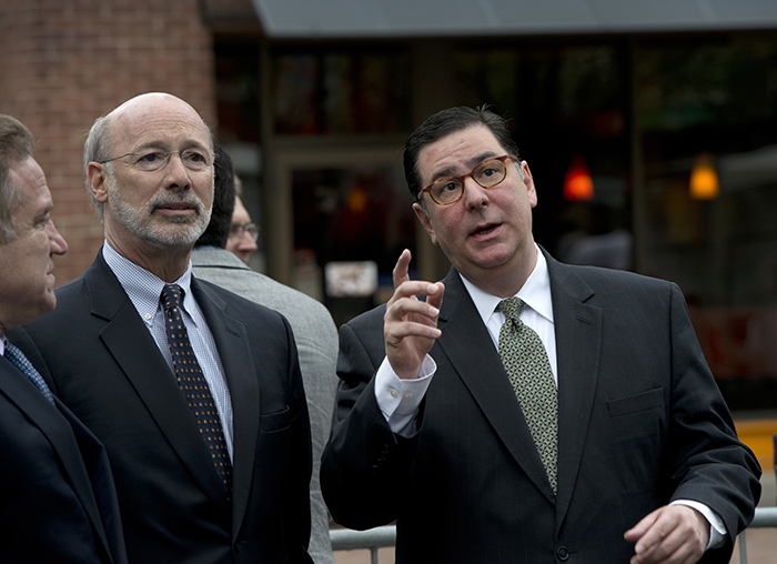 Mayor Bill Peduto (R) points out highlights in Pittsburgh's skyline to Pennsylvania Governor Tom Wolf at Earth Day opening ceremonies.