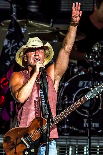 Kenny Chesney performing at an Indianapolis concert in 2013. Photo: Larry Philpot and Wikipedia.