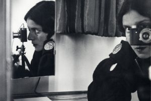 but Ilse Bing in her doubly mirrored 'Self-Portrait with Leica' from 1931. (photo print