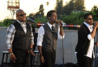 Boyz II Men performing on Walmart Soundcheck in 2011. (photo: Wikipedia and Lunchbox LP)