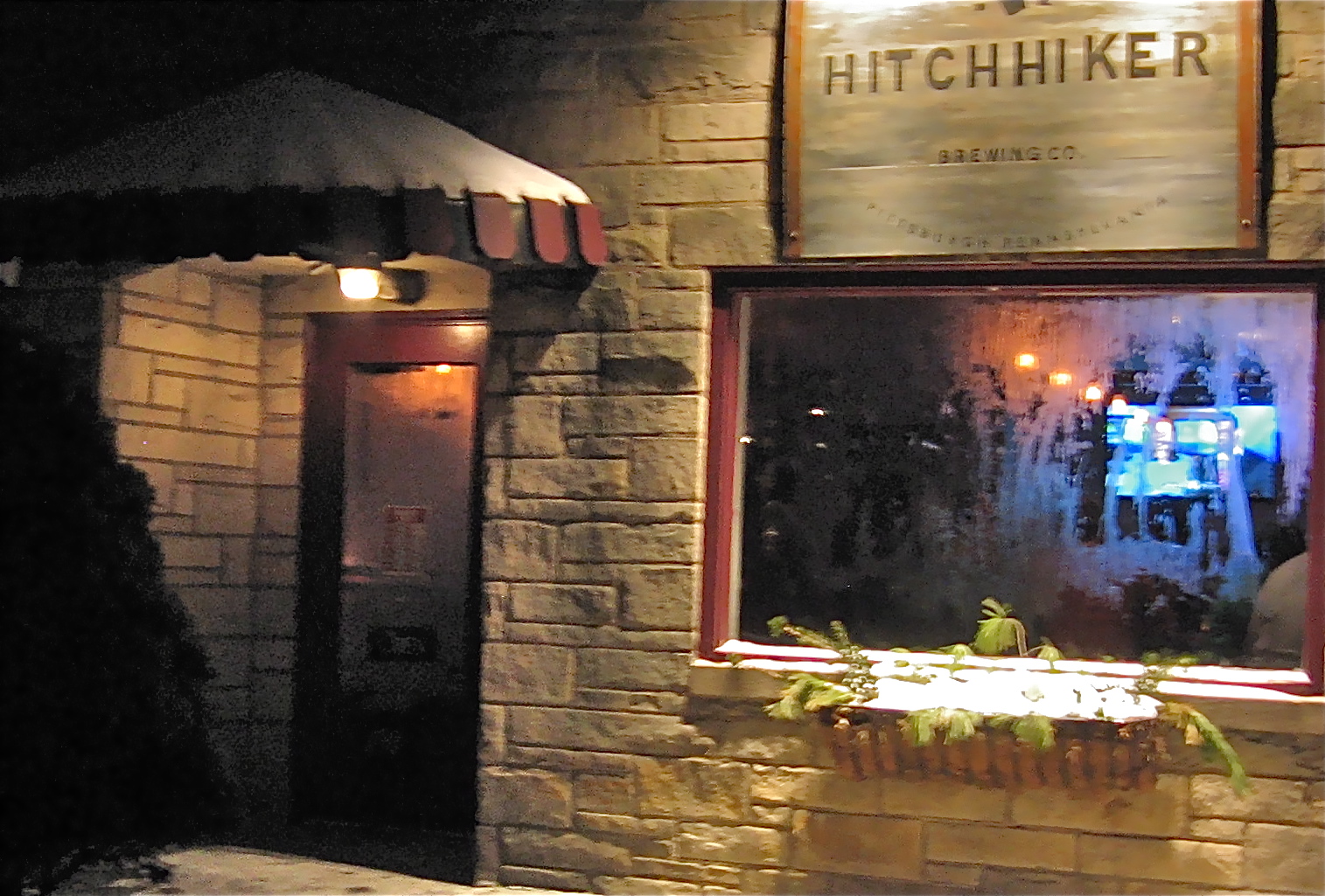 ‘Hitchhiker’ Brew Pub Gets A Thumbs-Up From Craft Beer Fans ...