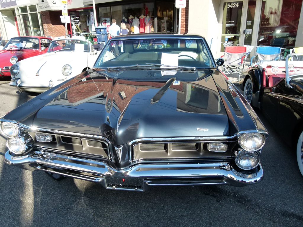 1965 Pontiac Grand Prix on display at the Pittsburgh Vintage Gran Prix Invitational Car Show on Walnut Street. (photo: Rick Handler)