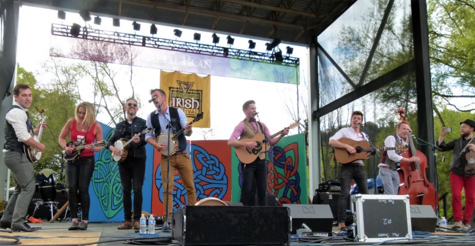 We Banjo 3 and performers from other groups jamming together at 2015 Pittsburgh Irish Festival. (photo: Rick Handler)