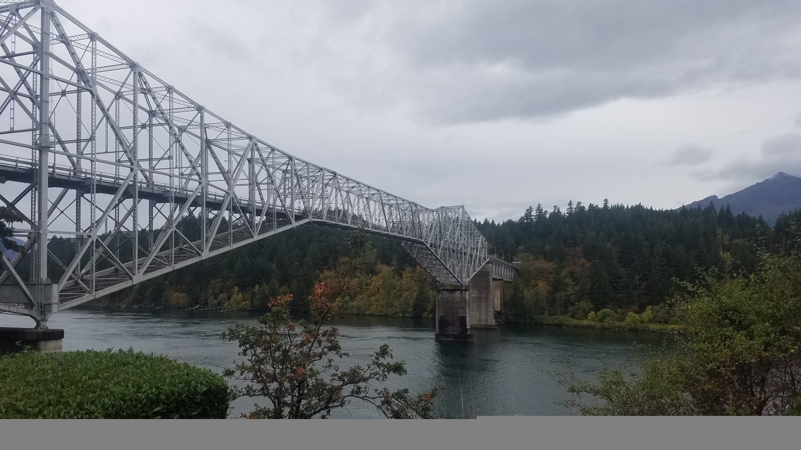 Bridge of the Gods near Cascade Locks, Oregon.