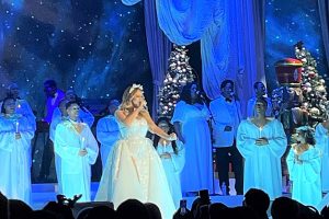 Mariah Carey performing her Merry Christmas to All concert at Scotiabank Arena in Toronto, Canada, in 2022. (Photo: Heartfox and Wikipedia)