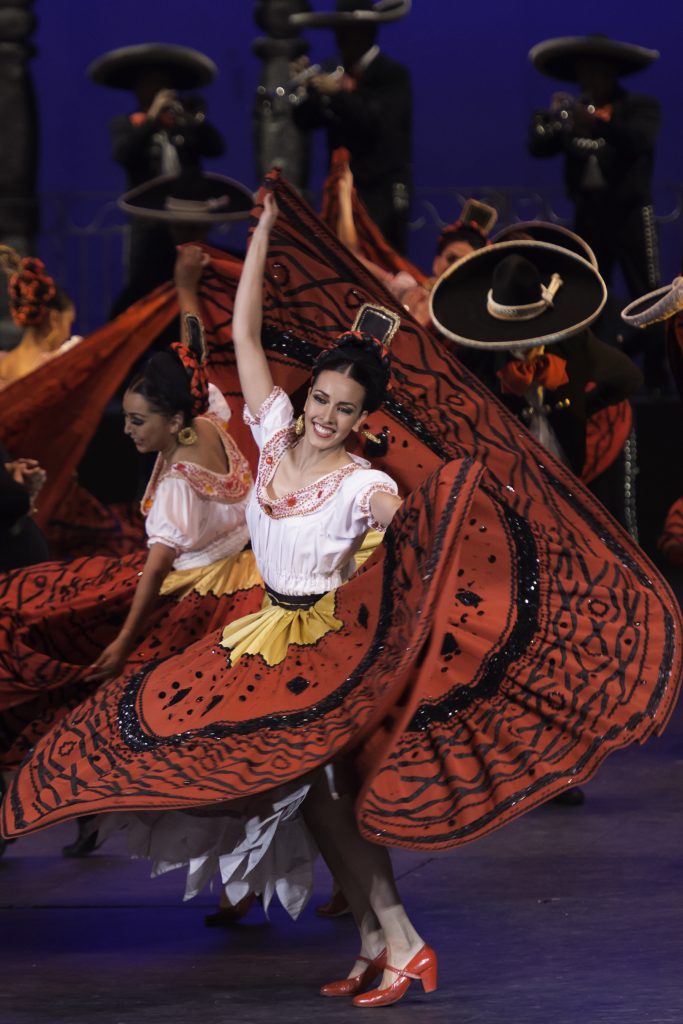 Ballet Folklórico de México features talented performers, stunning cultural costumes, and timeless dance pieces.