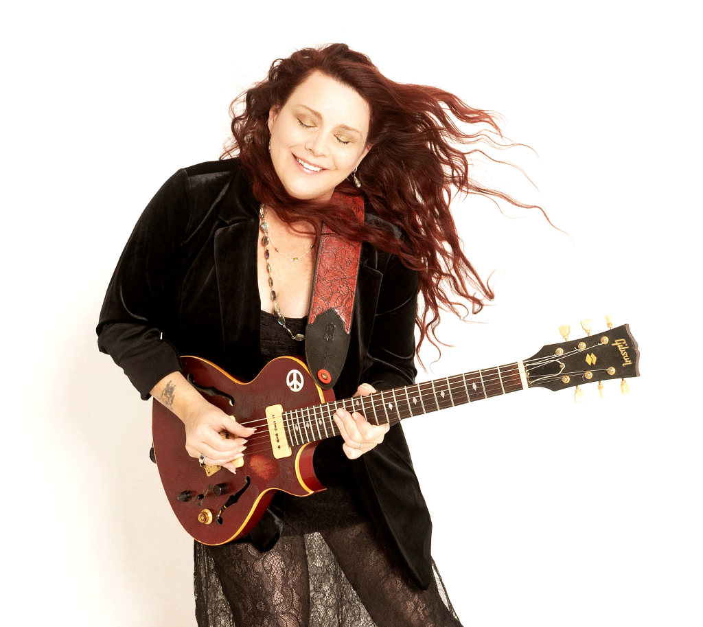 Carolyn Wonderland (photo: Mary Bruton)