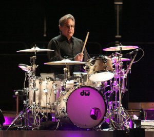 Max Weinberg behind the kit as a member of Bruce Springsteen's E Street band in 2008. photo: Craig O'Neal and Wikipedia.