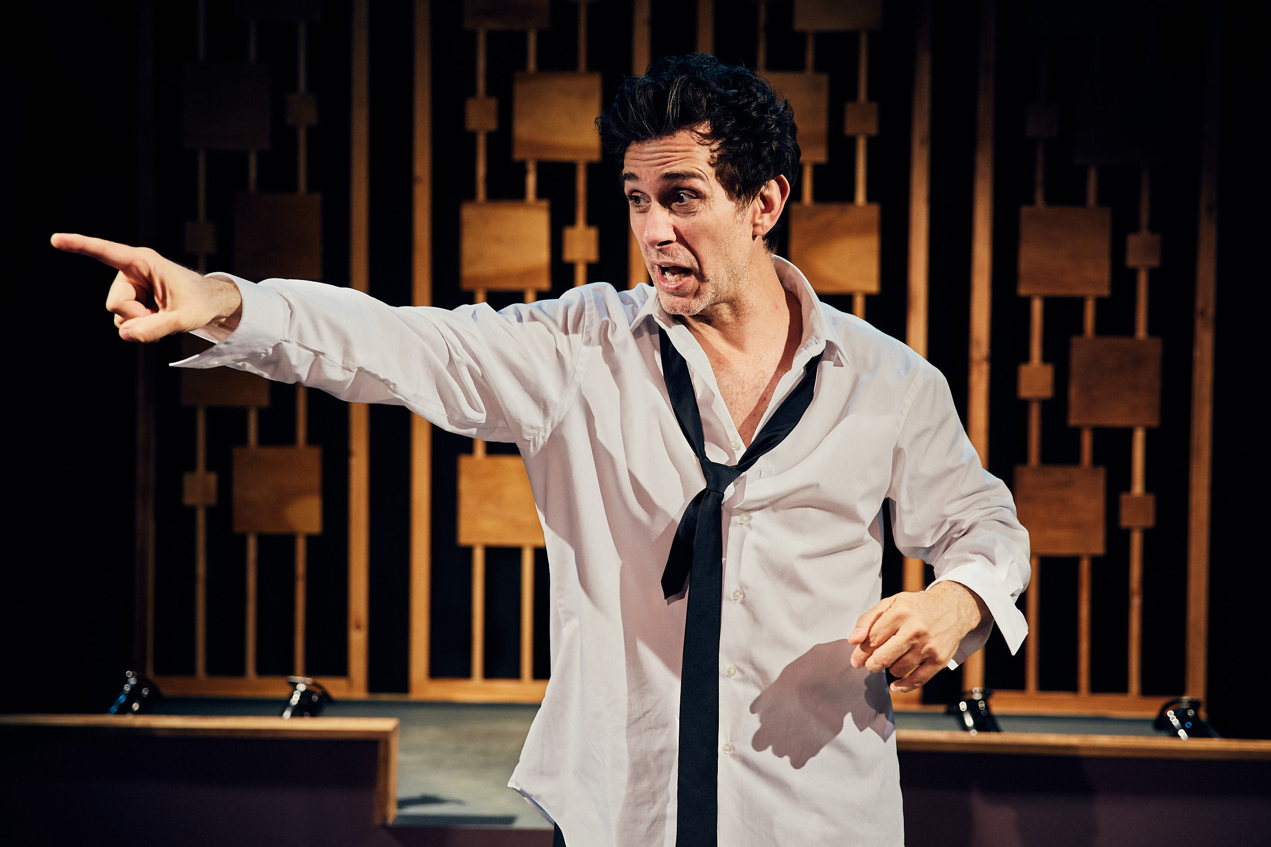The necktie is loose, and Lenny is on the loose. Actor Ronnie Marmo portrays the late hell-raiser in 'I'm Not a Comedian ... I'm Lenny Bruce.' (Photo courtesy of the artist)