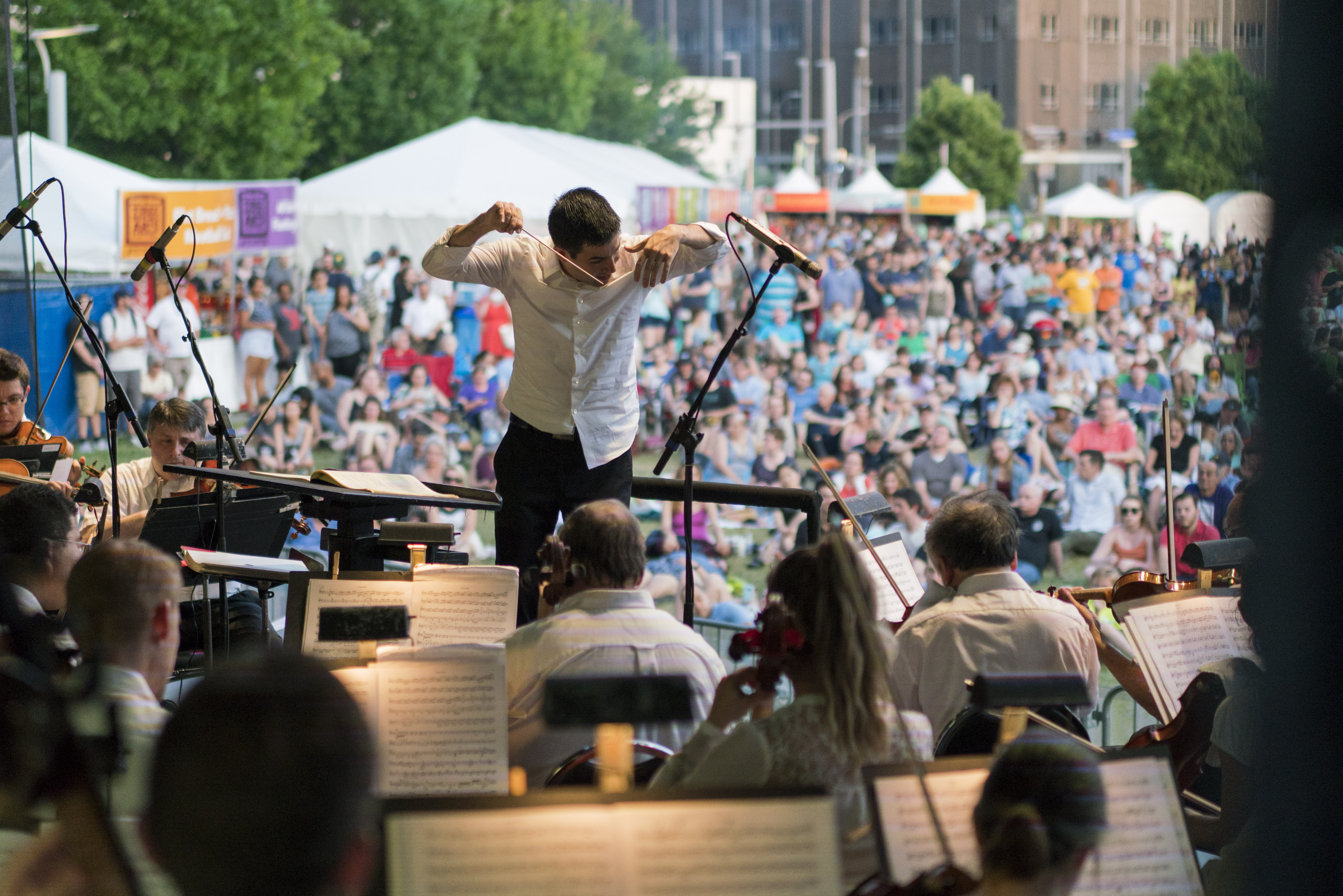 Pittsburgh Symphony Orchestra cranks it up at the Dollar Bank Three Rivers Arts Festival.