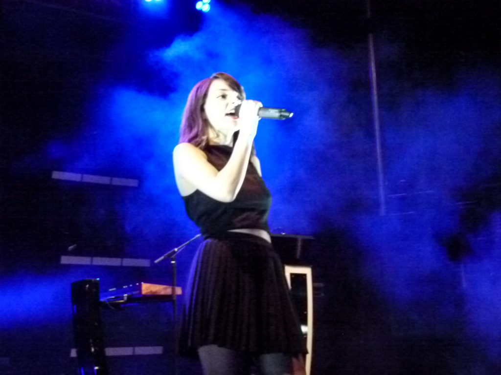 Chvrches vocalist Lauren Mayberry hitting her notes.